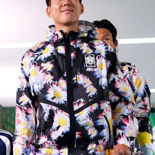 Nike-South-Korea-x-PEACEMINUSONE-Anthem-Jacket